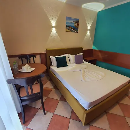 My Hotel 3*