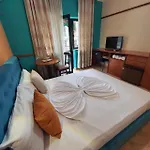 Hotel My 3*
