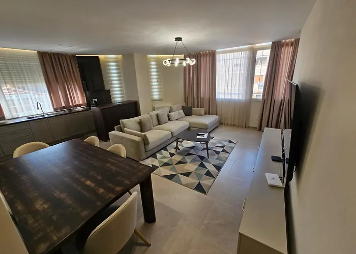 Hotel My
